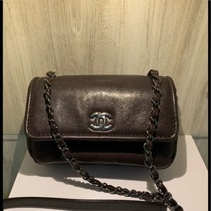 CHANEL 2013 espresso leather flap bag small
